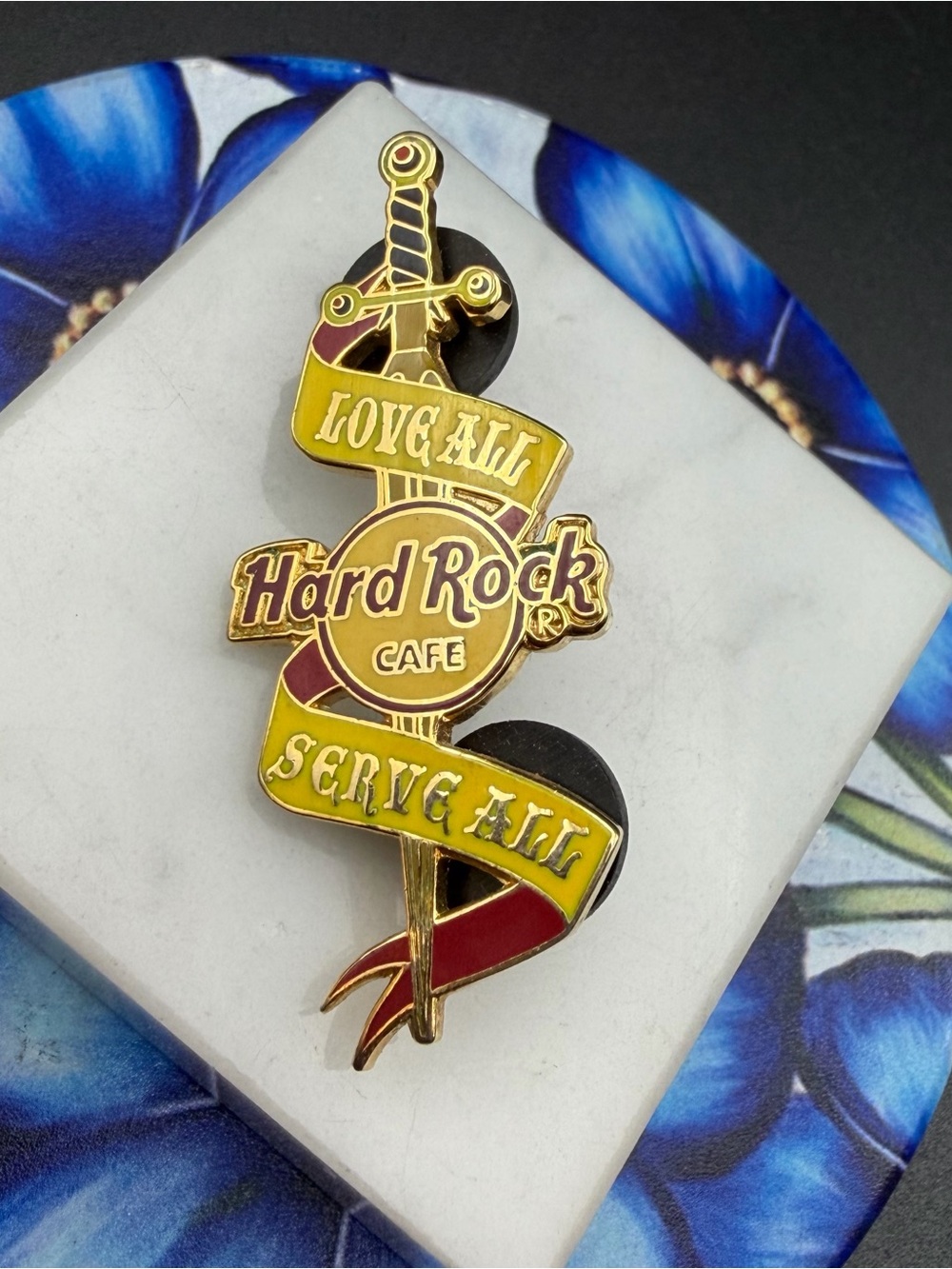 Hard Rock Cafe “Love All Serve All” Sword & Heart Pin #721
